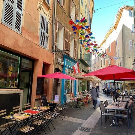 Akropole De Caroline, Central, Lumineux, Calme, Free Parking, Lift, 3 Beds 드라기냥 외부 사진