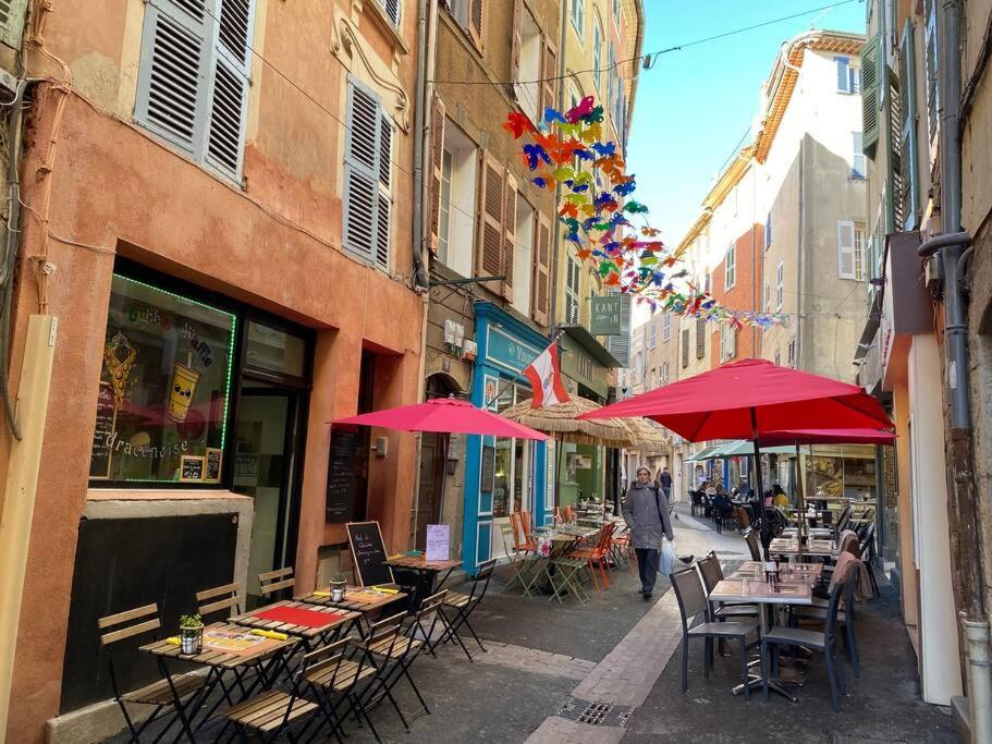 Akropole De Caroline, Central, Lumineux, Calme, Free Parking, Lift, 3 Beds 드라기냥 외부 사진